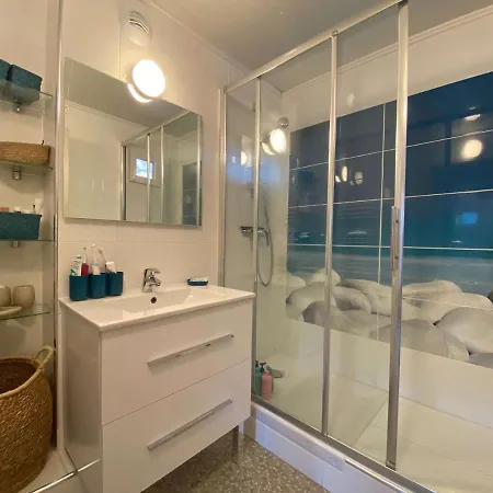 Apartment Duplex Bord De Mer Avec Terrasse Et Parking Prive A Cavaliere, - Fr-1-308-137 *